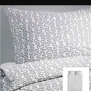 Ikea Krakris full/Queen duvet cover and 2 shams